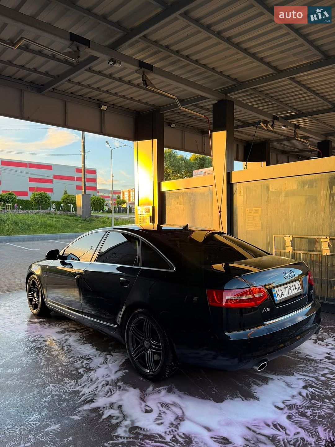 Audi A6 2011 VIN Y79ZZZ4F3BNC46170 фото оголошення 6 з 19