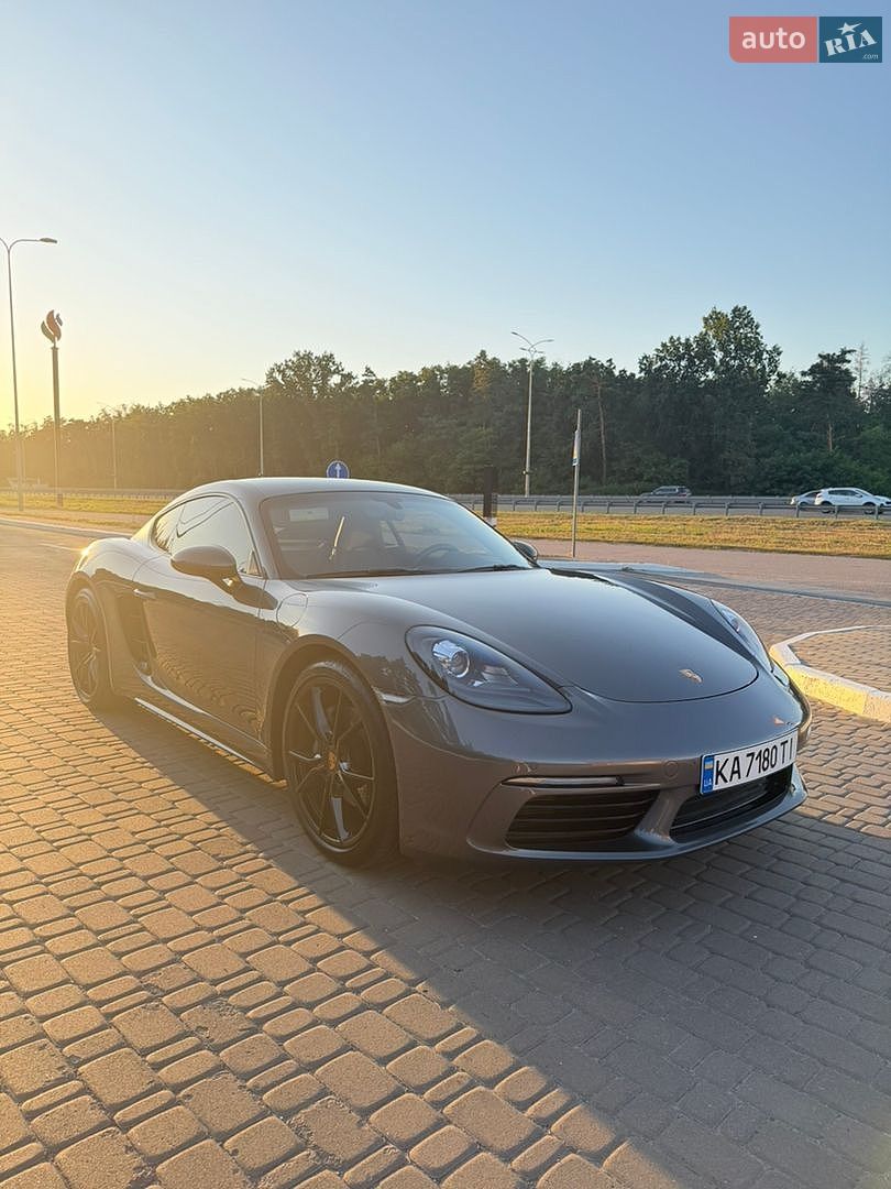 Porsche Cayman 2019 VIN WP0AA2A86KS260511 фото оголошення 3 з 28