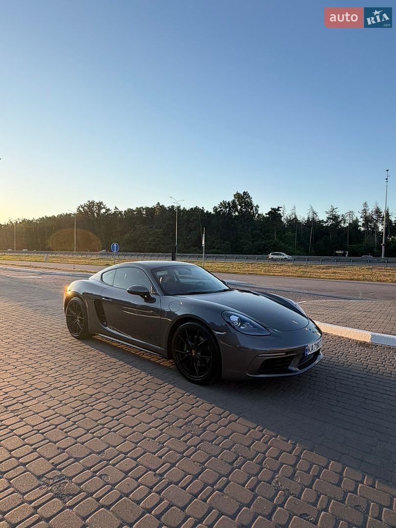 Porsche Cayman 2019 VIN WP0AA2A86KS260511 фото оголошення 4 з 28