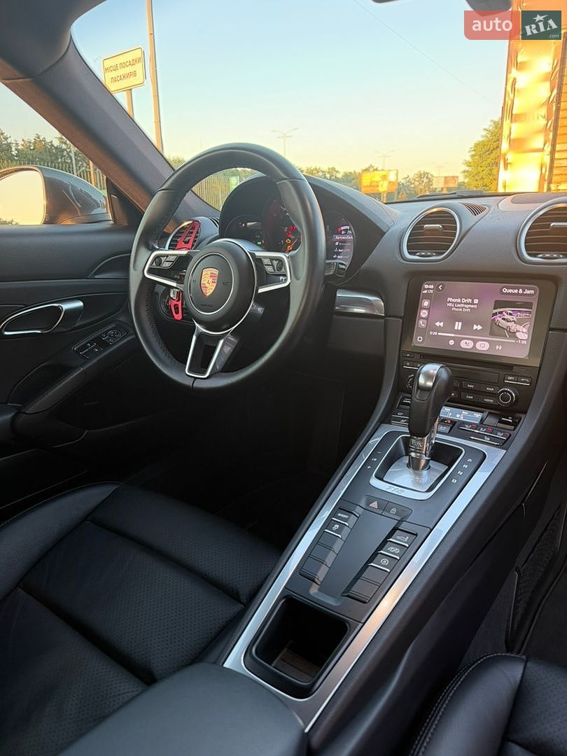 Porsche Cayman 2019 VIN WP0AA2A86KS260511 фото оголошення 19 з 28