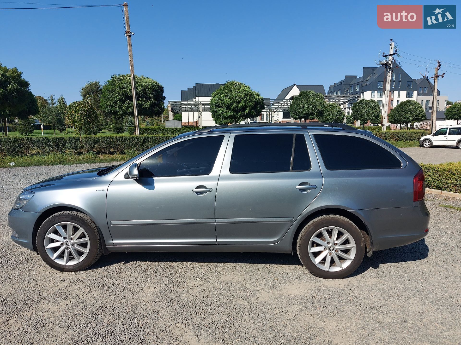 Skoda Octavia 2012 VIN TMBKE61Z1D2051656 фото оголошення 10 з 60