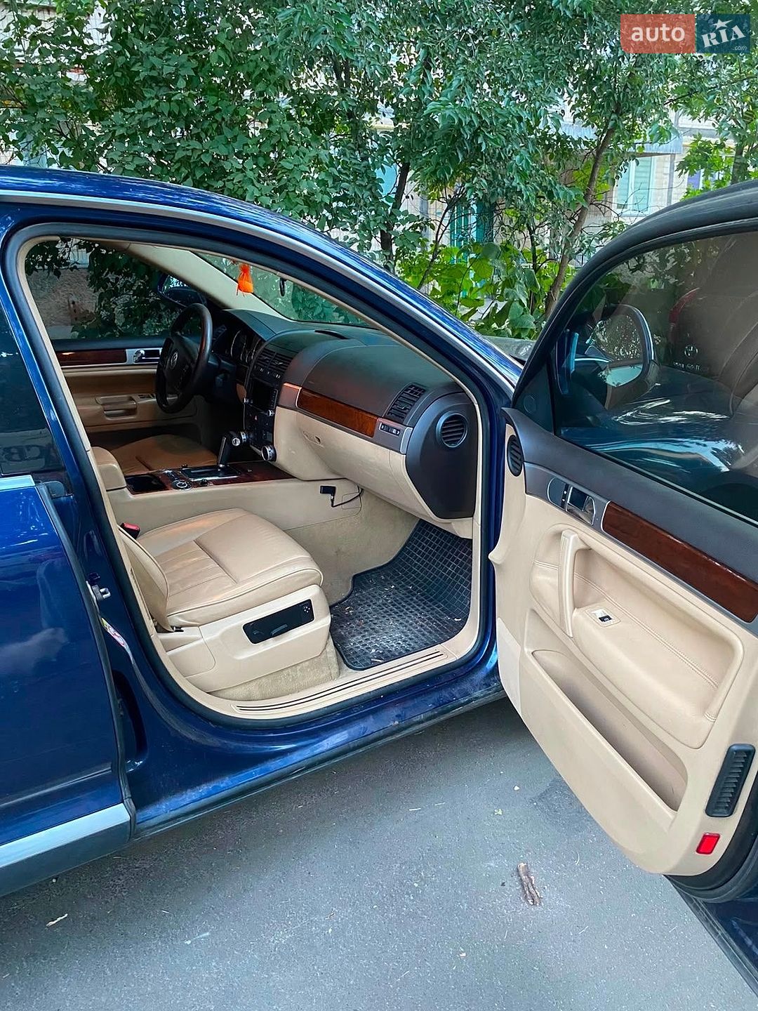 Volkswagen Touareg 2007 VIN WVGZZZ7LZ8Z000689 фото оголошення 8 з 10