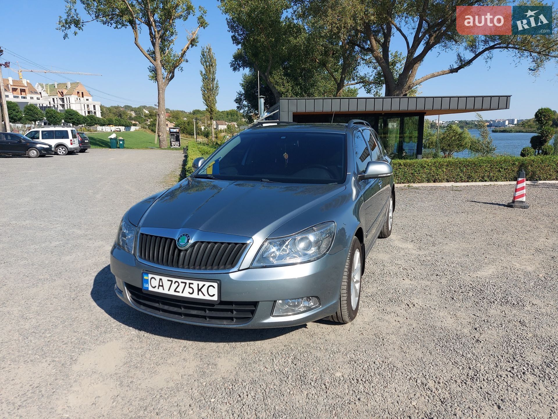 Skoda Octavia 2012 VIN TMBKE61Z1D2051656 фото оголошення 2 з 60