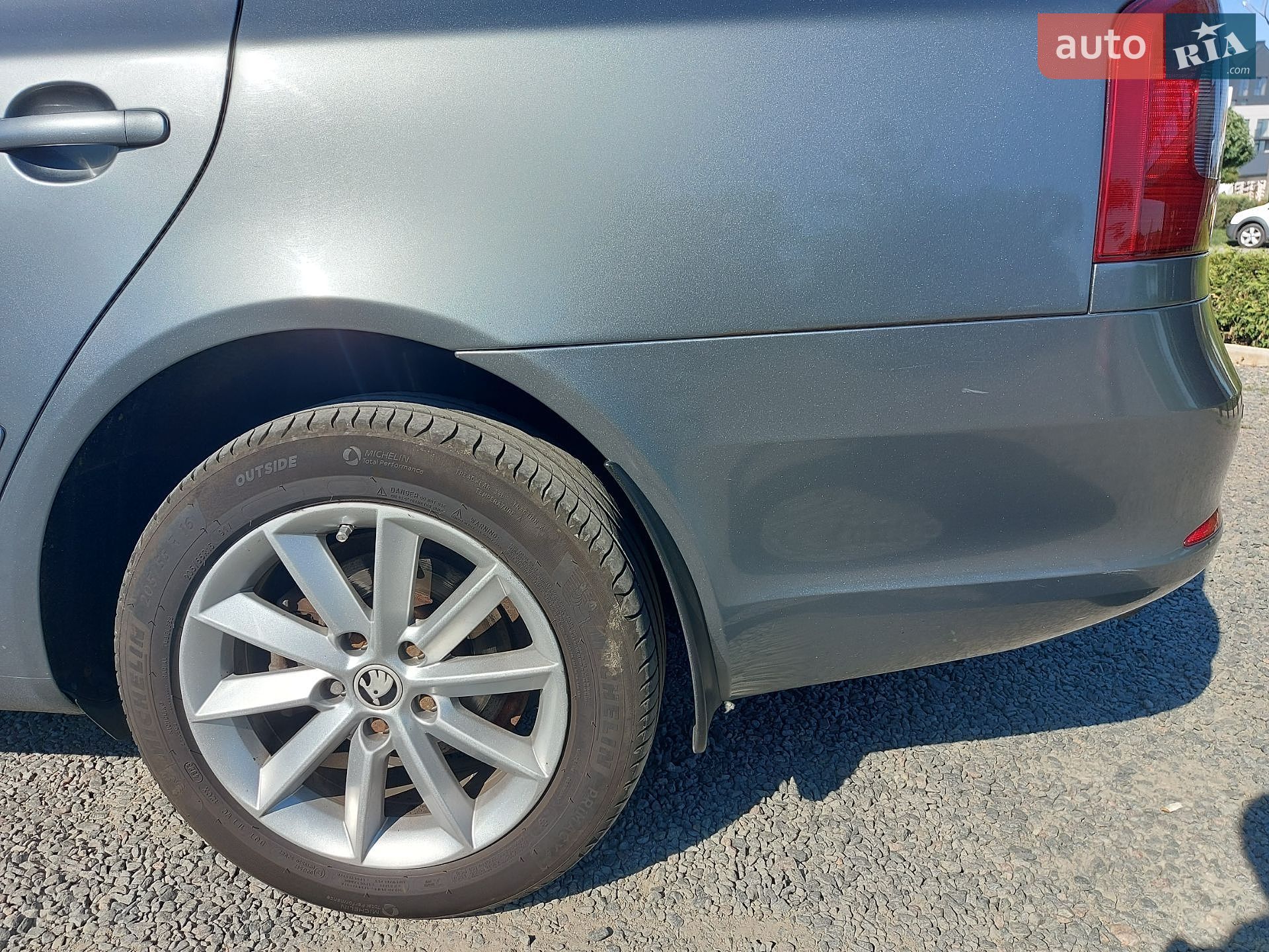 Skoda Octavia 2012 VIN TMBKE61Z1D2051656 фото оголошення 21 з 60