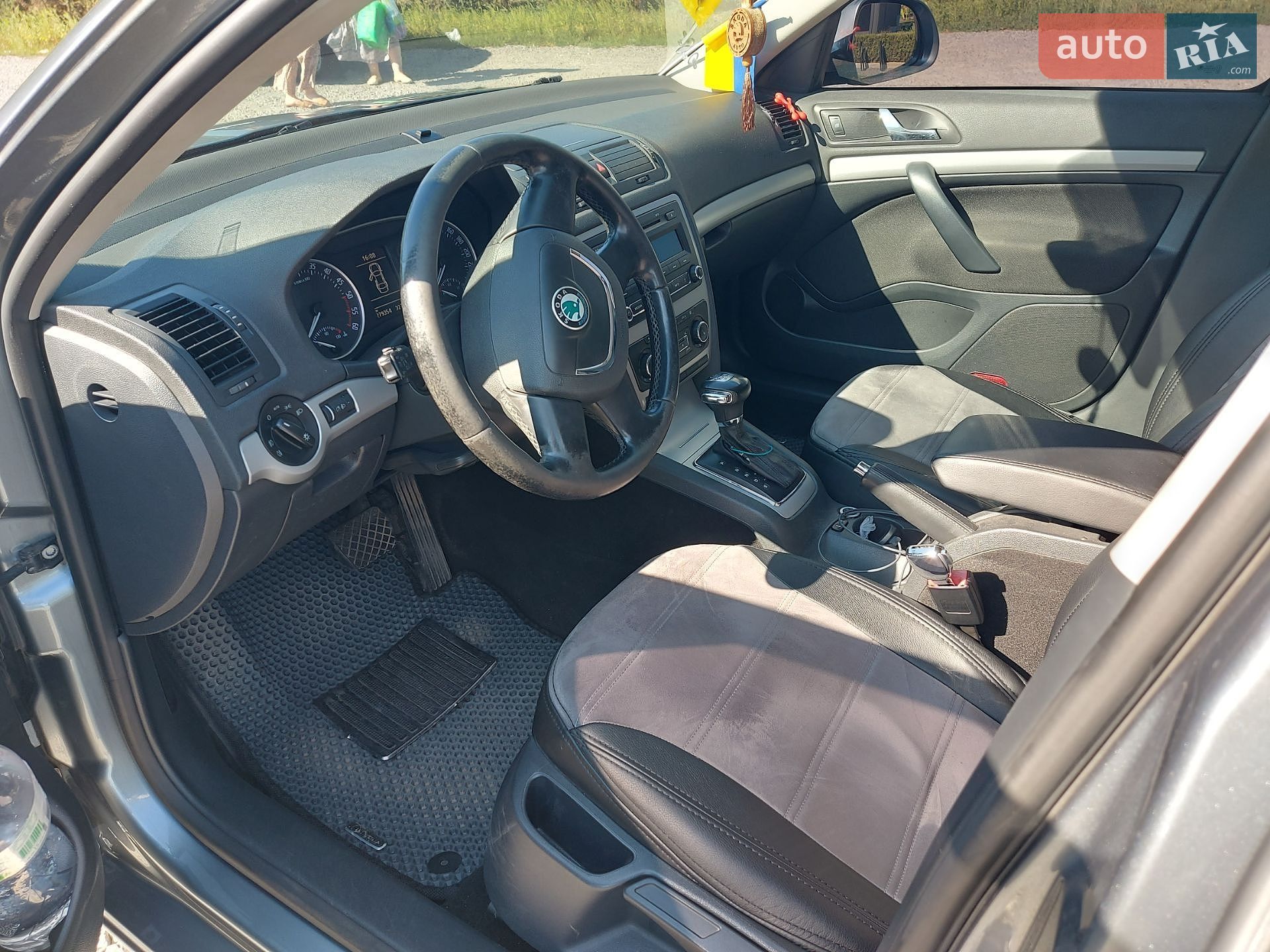 Skoda Octavia 2012 VIN TMBKE61Z1D2051656 фото оголошення 27 з 60
