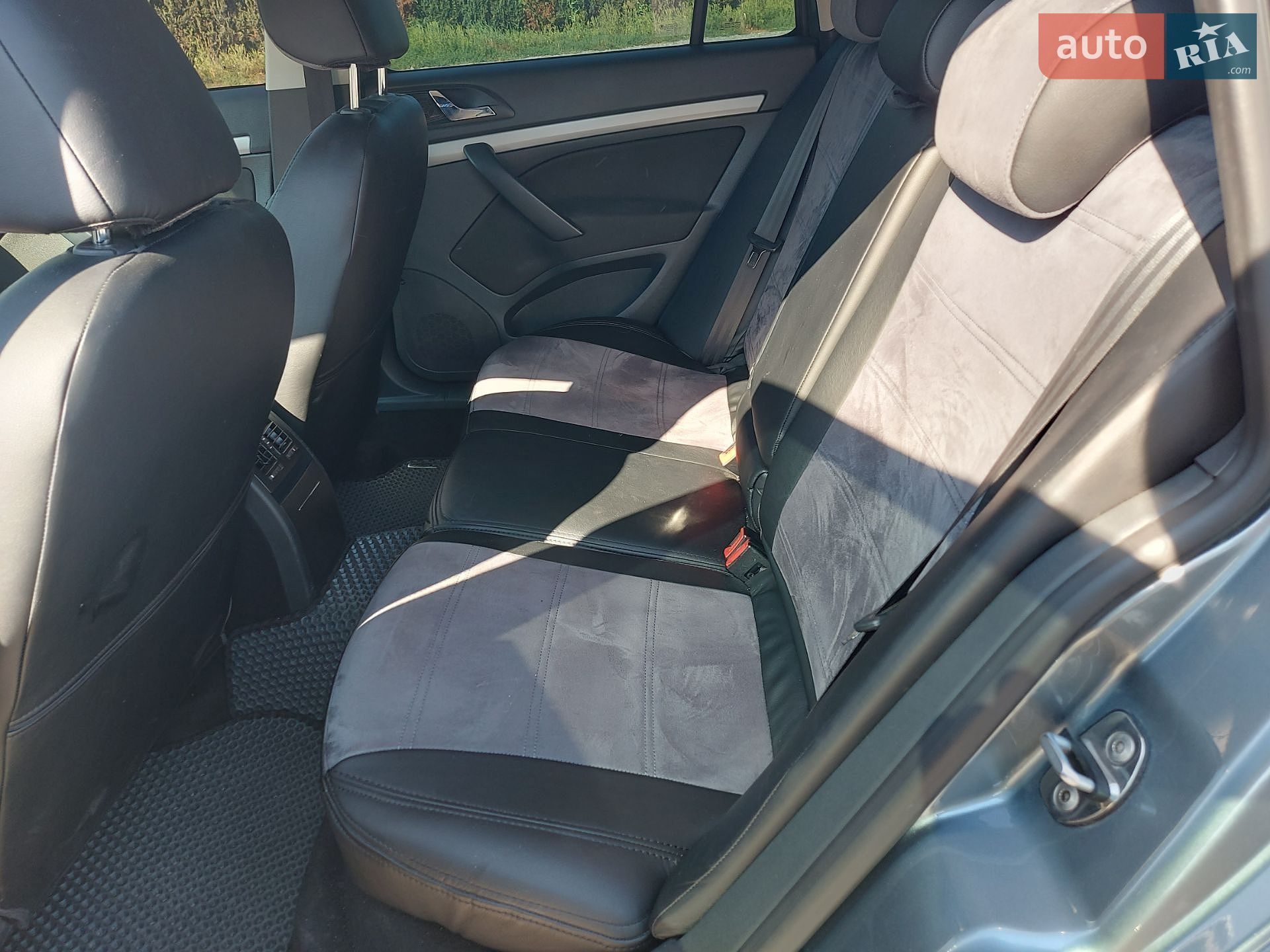 Skoda Octavia 2012 VIN TMBKE61Z1D2051656 фото оголошення 39 з 60