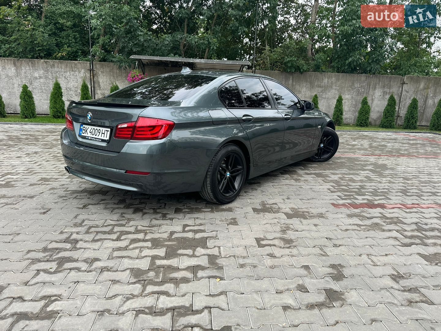 BMW 5 Series 2011 VIN WBAFW51000C515631 фото оголошення 12 з 17
