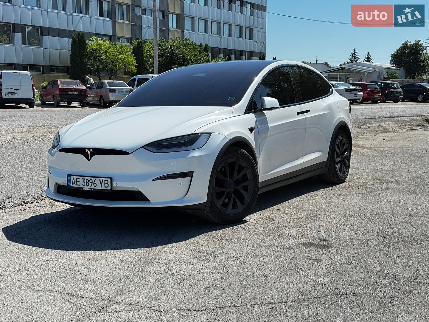 Tesla Model X 2022 VIN 7SAXCBE6XNF354943 фото оголошення 5 з 31