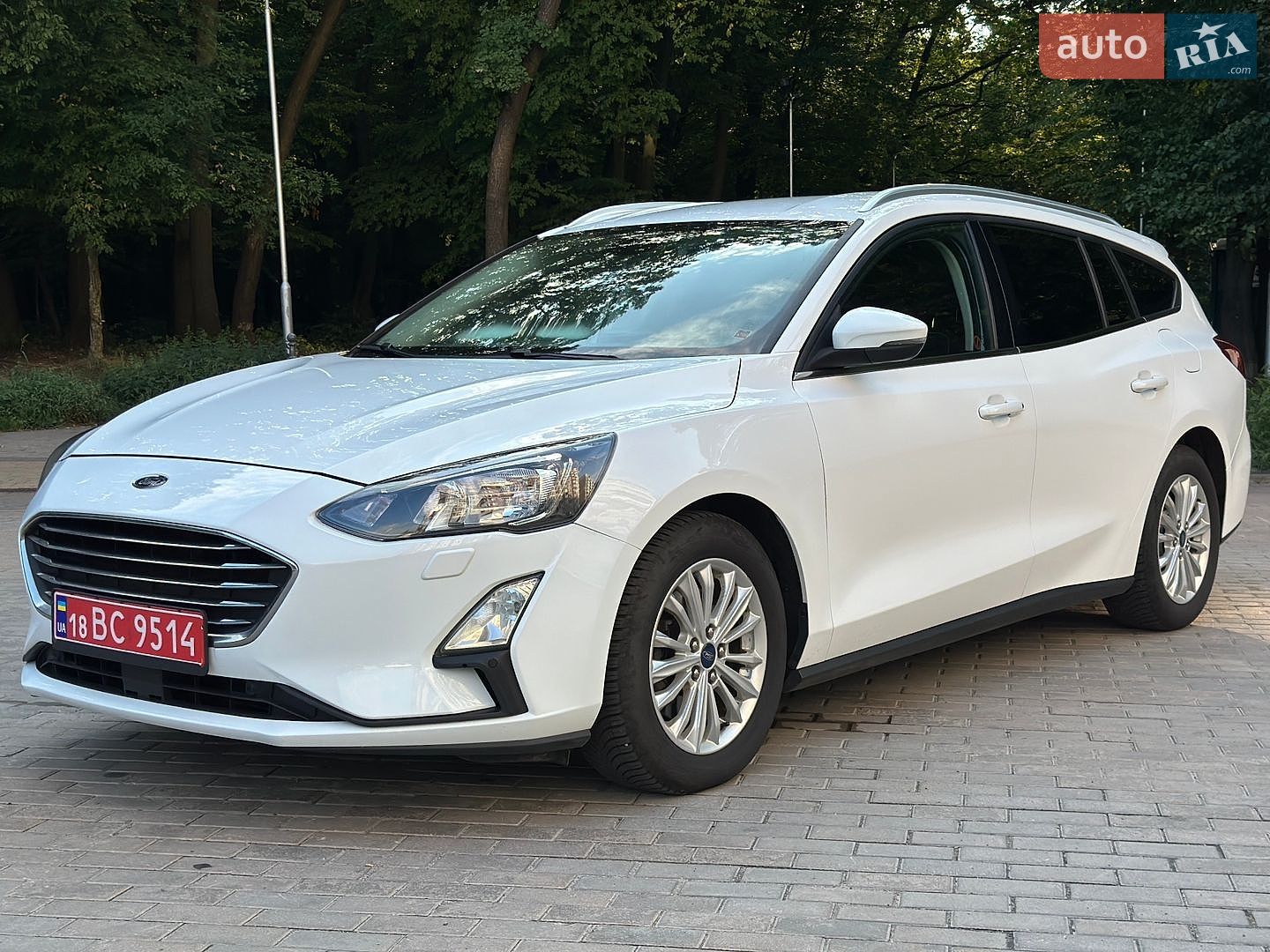 Ford Focus 2021 VIN WF0PXXGCHPMJ27104 фото оголошення 6 з 61