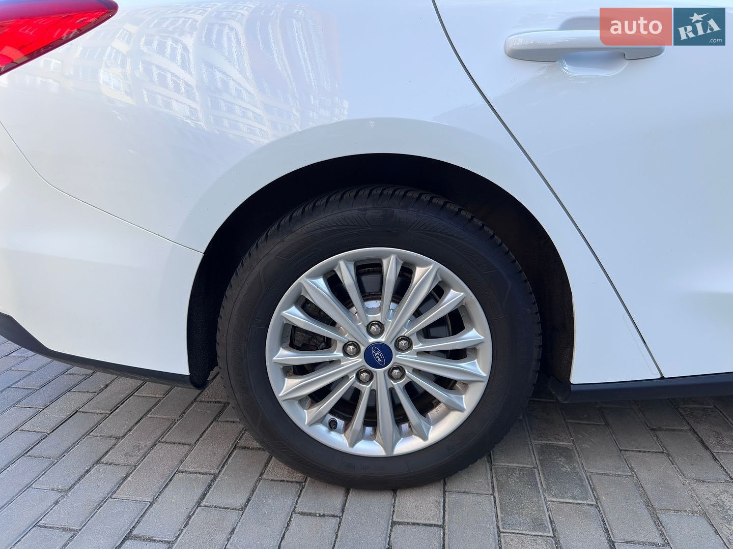 Ford Focus 2021 VIN WF0PXXGCHPMJ27104 фото оголошення 10 з 61