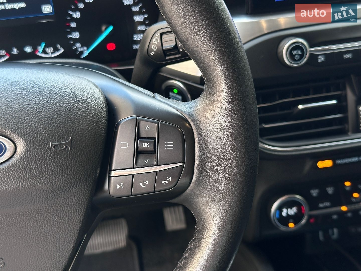 Ford Focus 2021 VIN WF0PXXGCHPMJ27104 фото оголошення 28 з 61