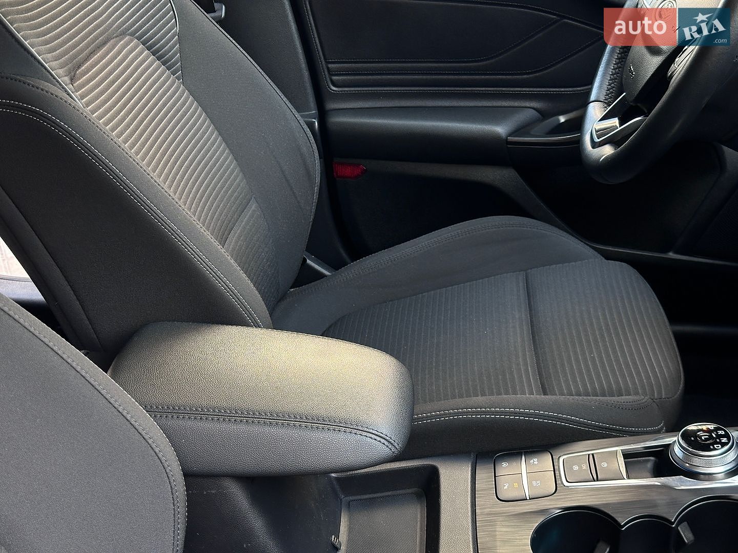 Ford Focus 2021 VIN WF0PXXGCHPMJ27104 фото оголошення 40 з 61