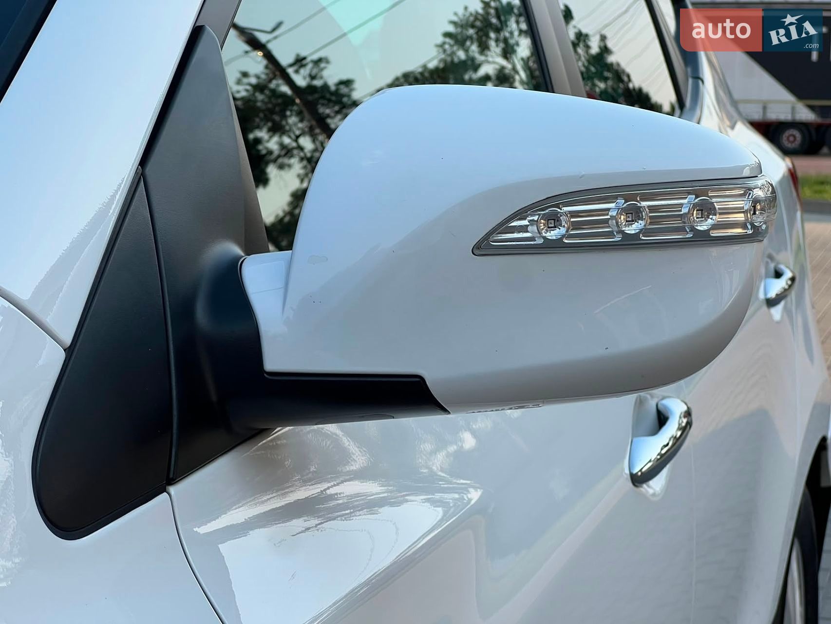 Hyundai ix35 2014 VIN TMAJU81VDDJ444259 фото оголошення 26 з 85