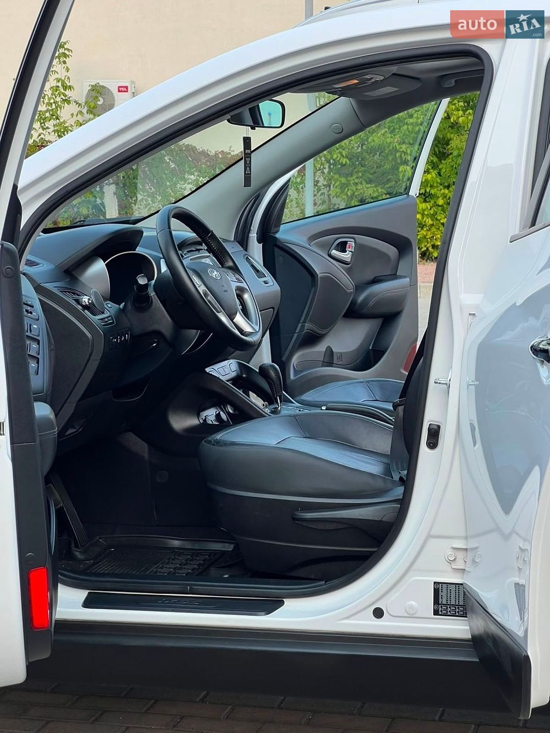 Hyundai ix35 2014 VIN TMAJU81VDDJ444259 фото оголошення 32 з 85