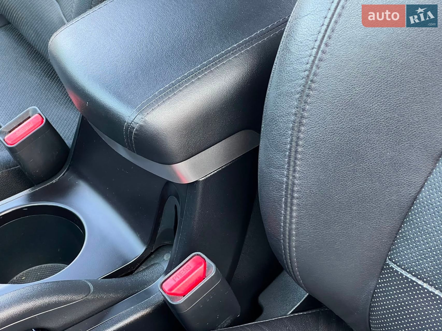 Hyundai ix35 2014 VIN TMAJU81VDDJ444259 фото оголошення 68 з 85