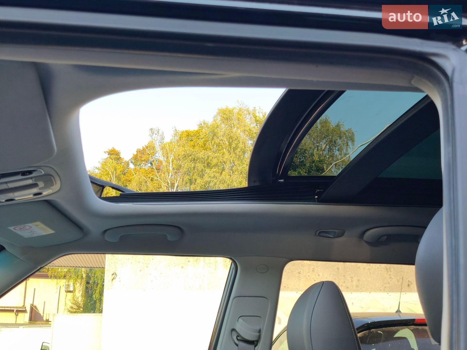 Kia Soul EV 2018 VIN KNAJX81EFJ7024425 фото оголошення 16 з 29