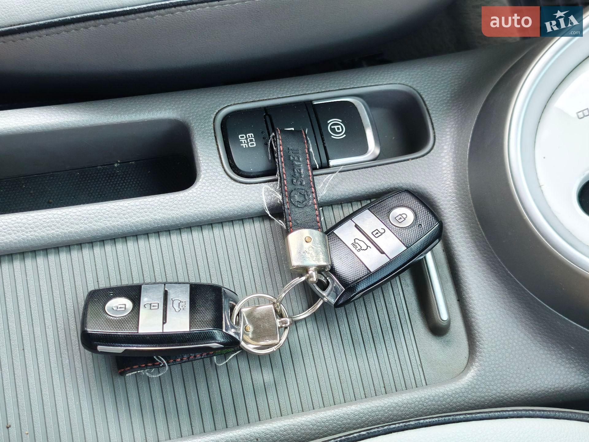 Kia Soul EV 2018 VIN KNAJX81EFJ7024425 фото оголошення 10 з 29