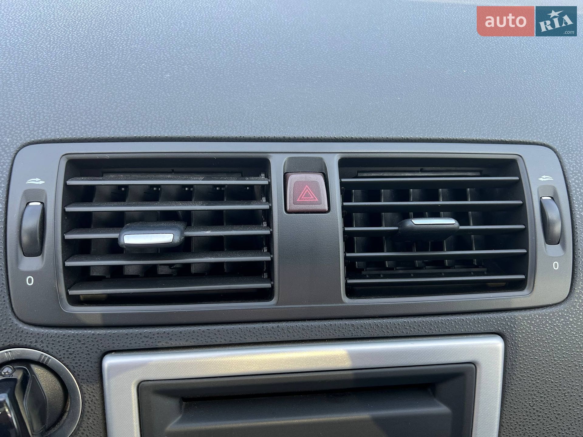 Volvo S40 2010 VIN YV1MS76E2A2511871 фото оголошення 14 з 42
