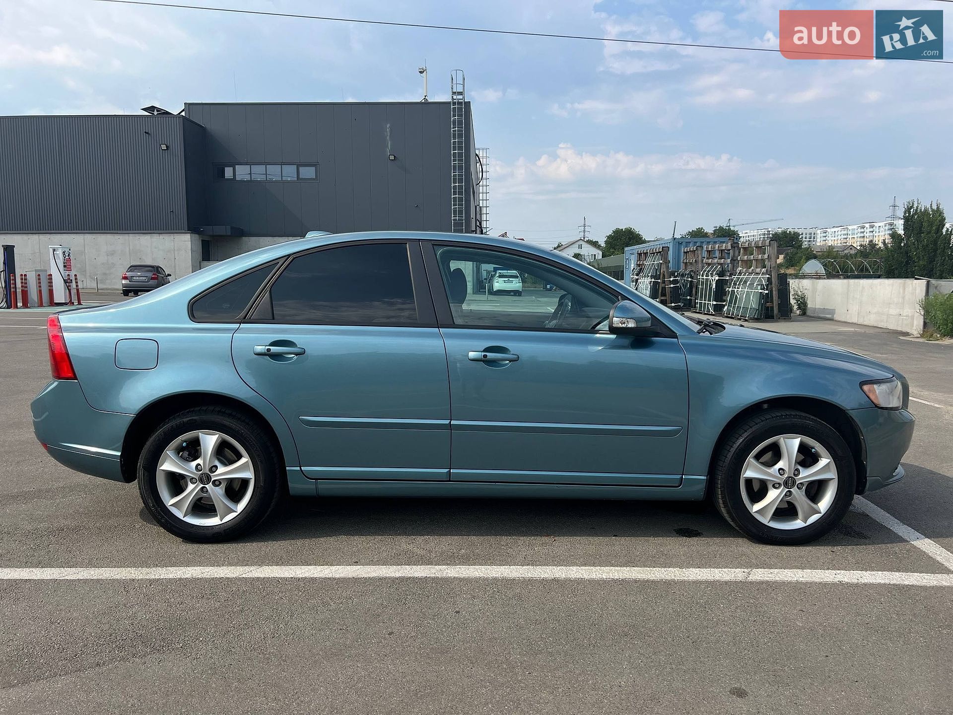 Volvo S40 2010 VIN YV1MS76E2A2511871 фото оголошення 4 з 42
