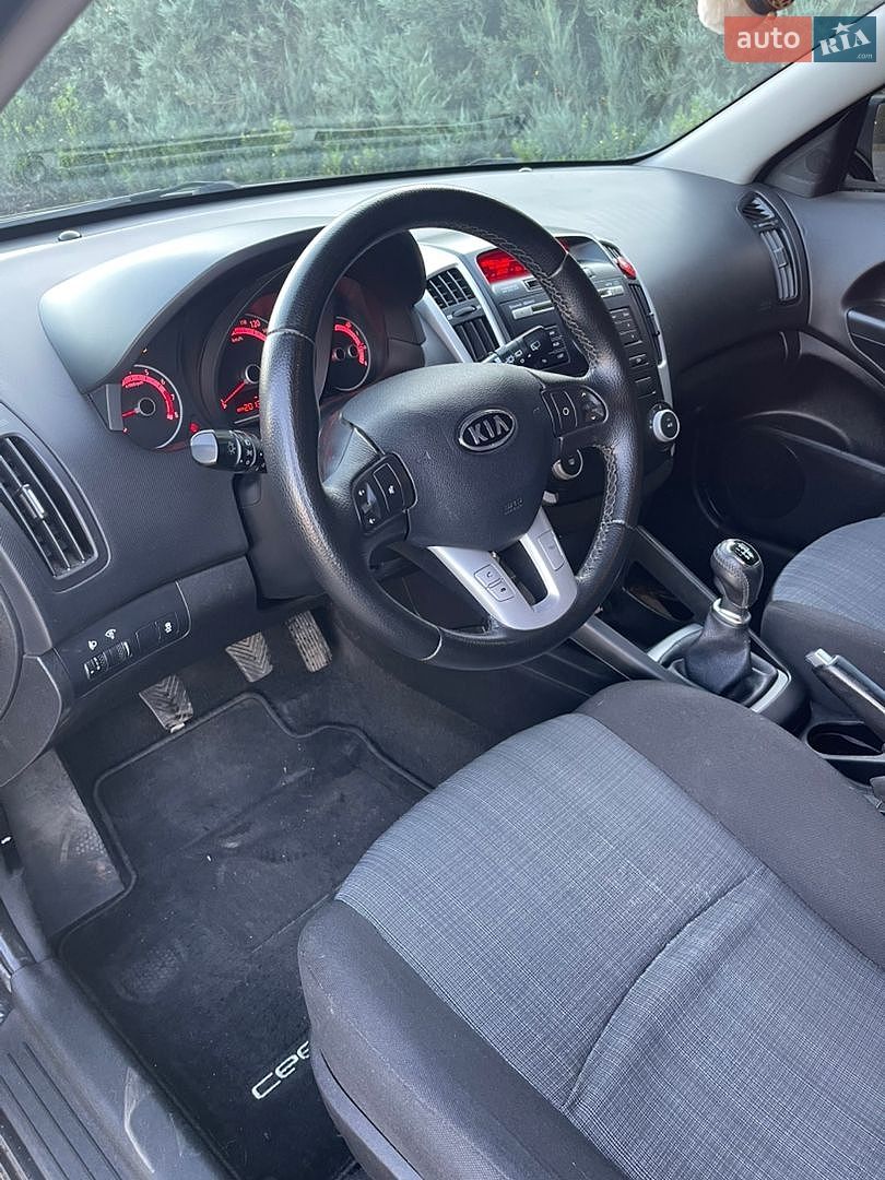 Kia Ceed 2009 VIN U5YHB811AAL135885 фото оголошення 8 з 9