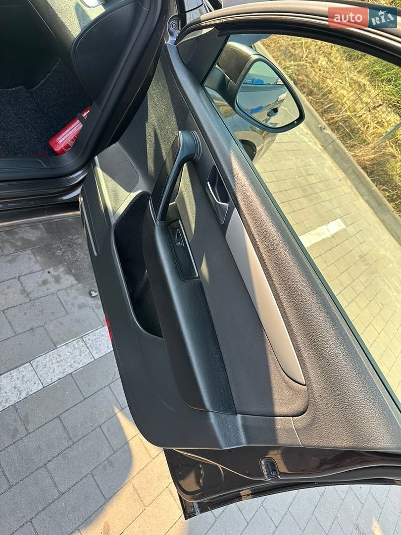 Volkswagen Passat 2013 VIN WVWZZZ3CZEE041951 фото оголошення 12 з 20
