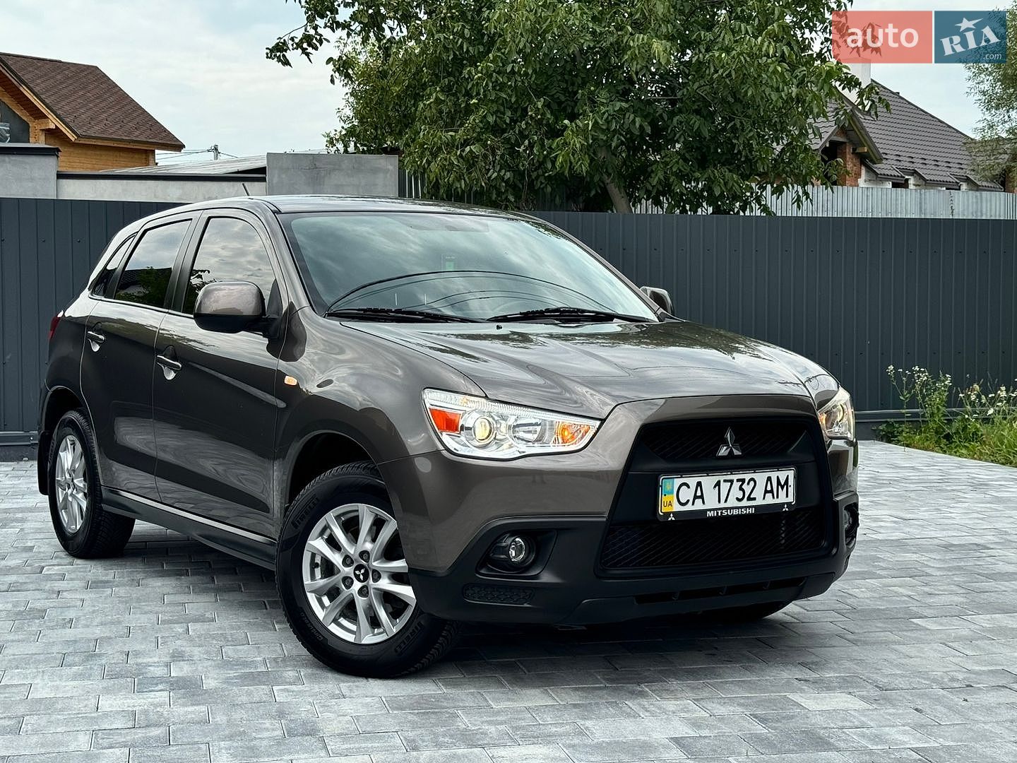 Mitsubishi ASX 2011 VIN JMBXTGA3WBZ008559 фото оголошення 2 з 113