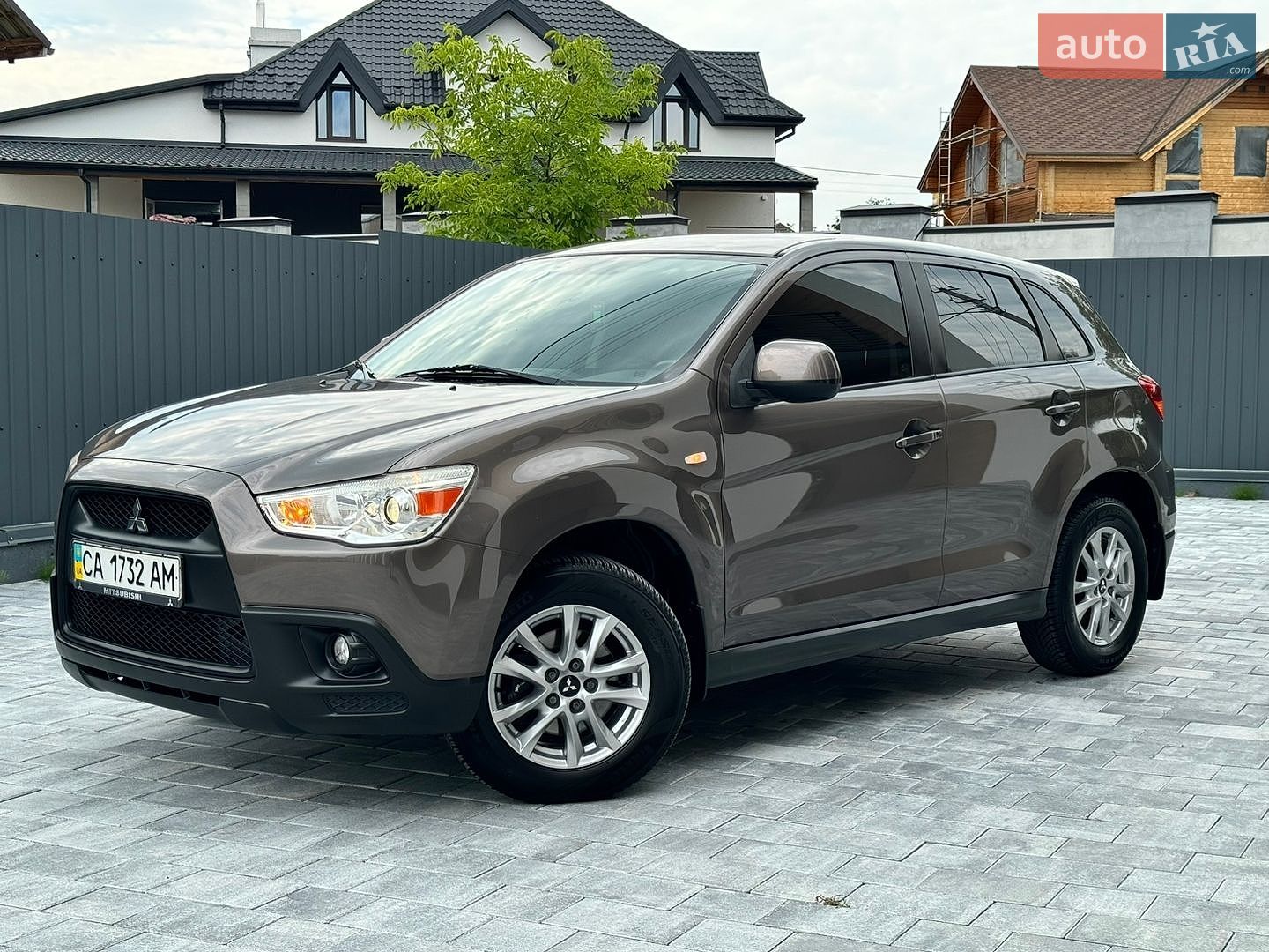 Mitsubishi ASX 2011 VIN JMBXTGA3WBZ008559 фото оголошення 25 з 113