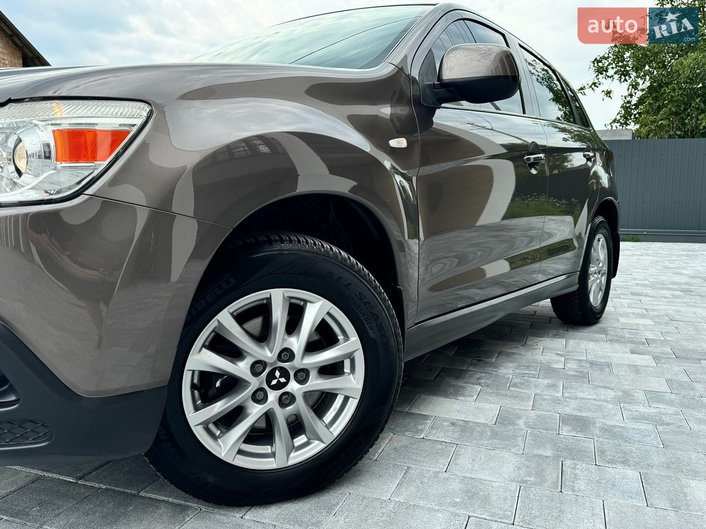 Mitsubishi ASX 2011 VIN JMBXTGA3WBZ008559 фото оголошення 28 з 113