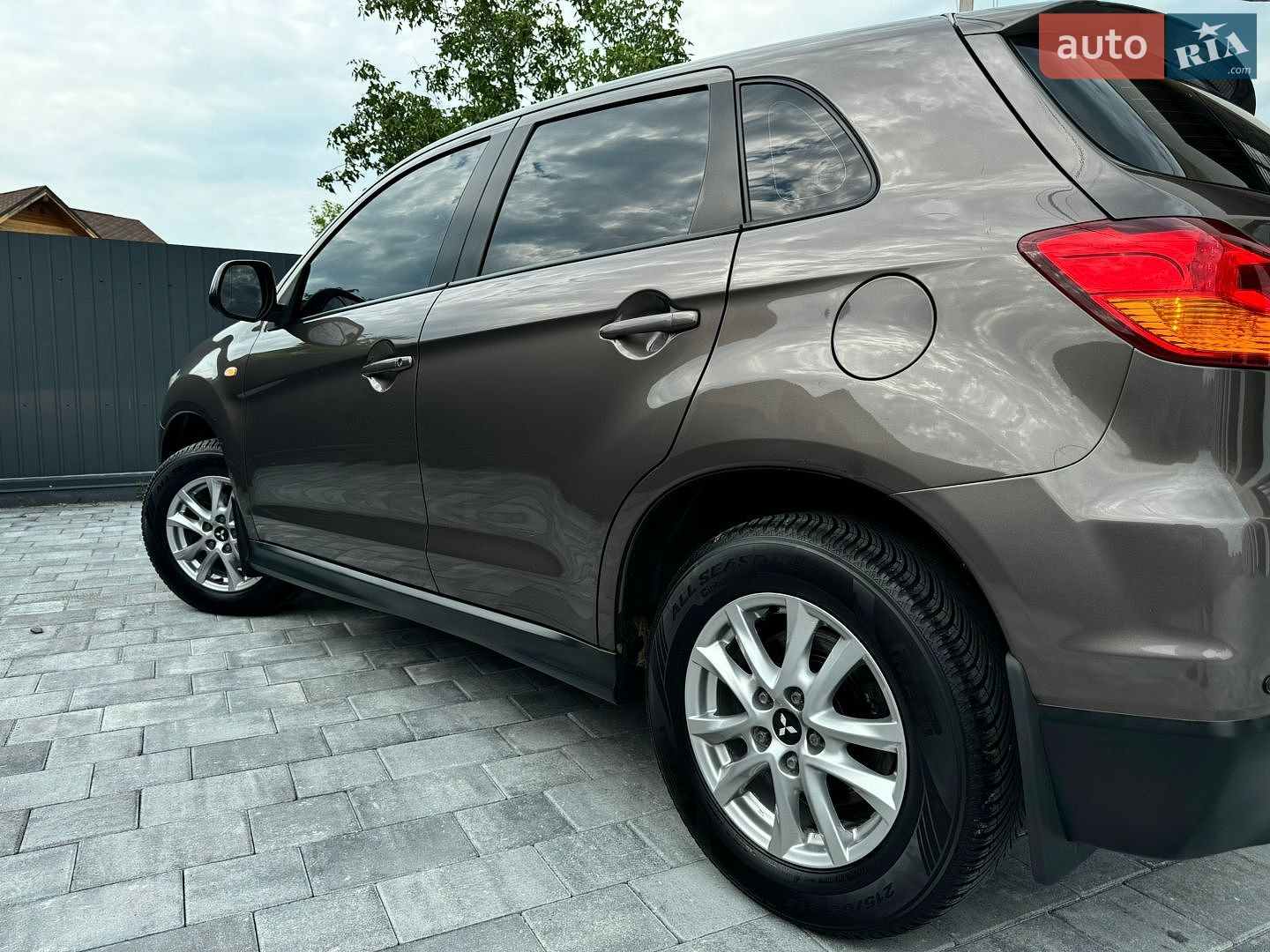 Mitsubishi ASX 2011 VIN JMBXTGA3WBZ008559 фото оголошення 51 з 113
