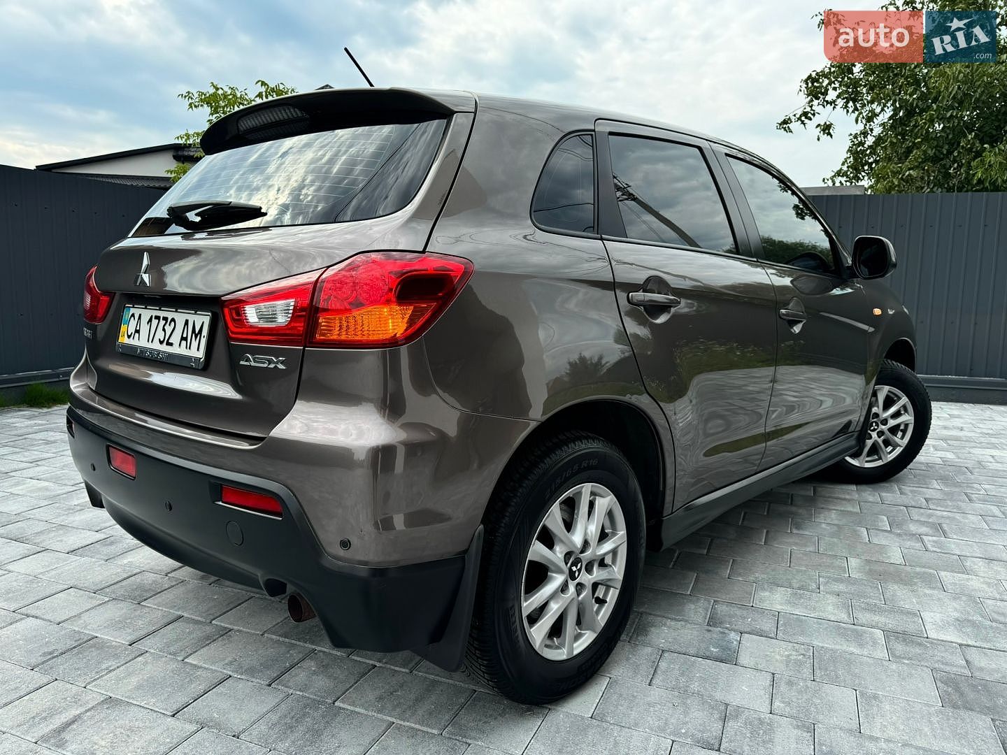 Mitsubishi ASX 2011 VIN JMBXTGA3WBZ008559 фото оголошення 60 з 113