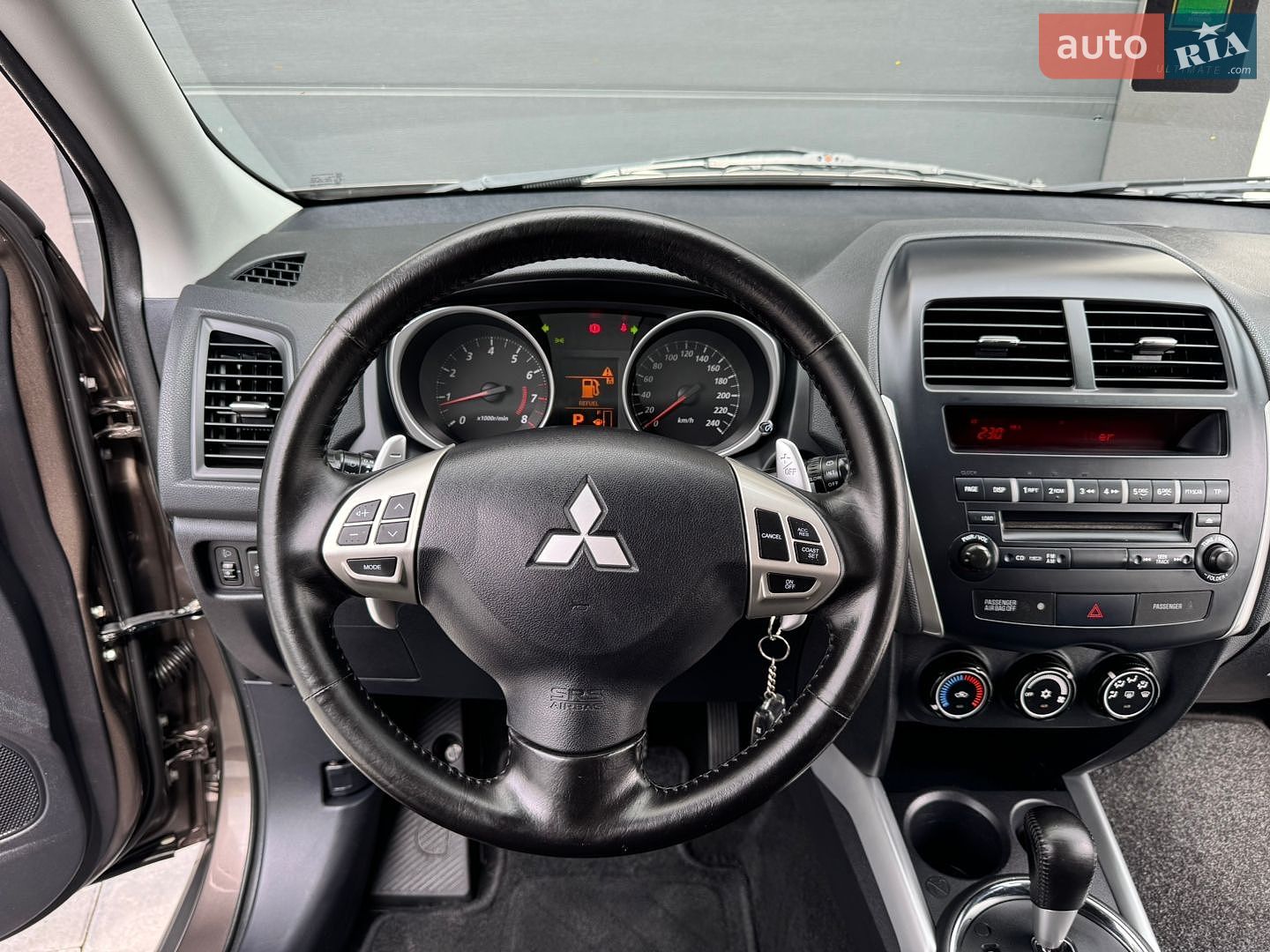 Mitsubishi ASX 2011 VIN JMBXTGA3WBZ008559 фото оголошення 72 з 113