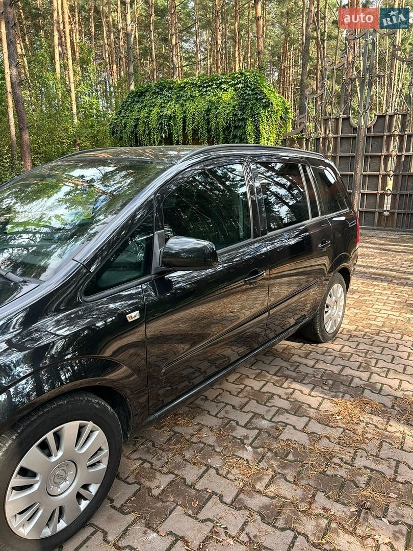 Opel Zafira 2012 VIN W0L0AHM75C2104739 фото оголошення 4 з 29