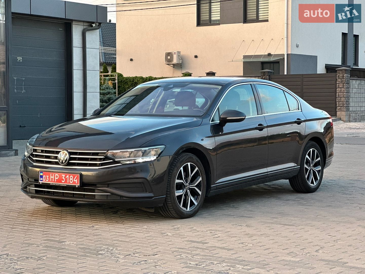 Volkswagen Passat 2021 VIN WVWZZZ3CZME026555 фото оголошення 3 з 69