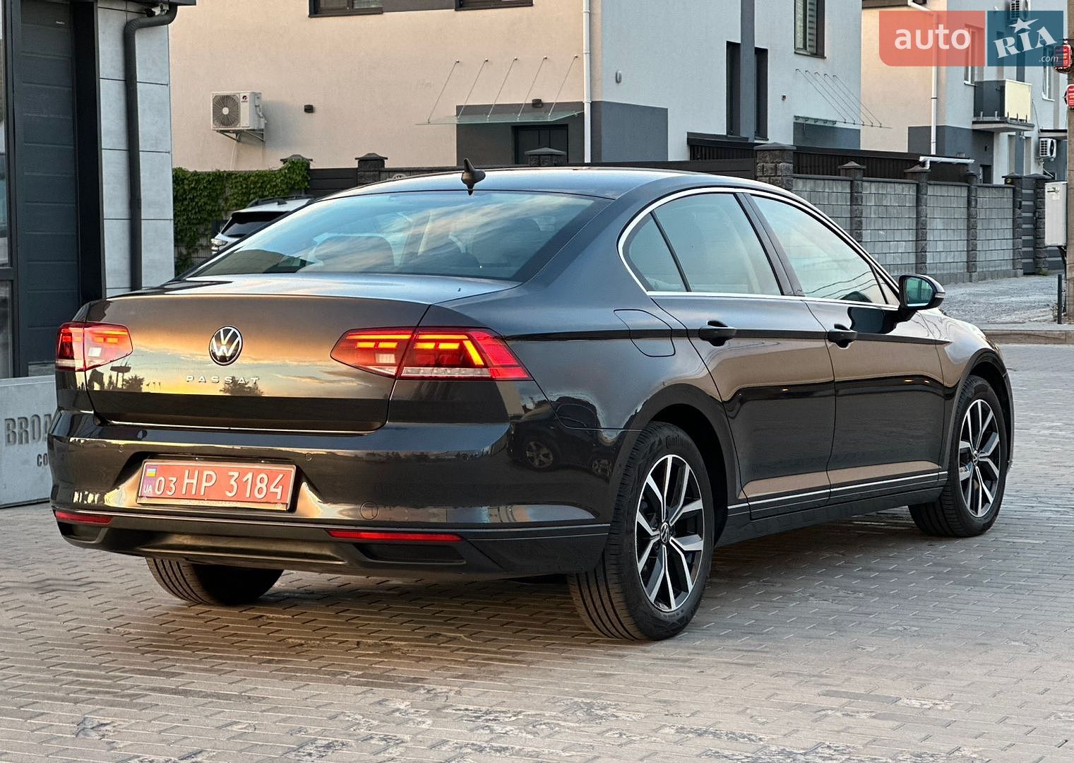 Volkswagen Passat 2021 VIN WVWZZZ3CZME026555 фото оголошення 8 з 69
