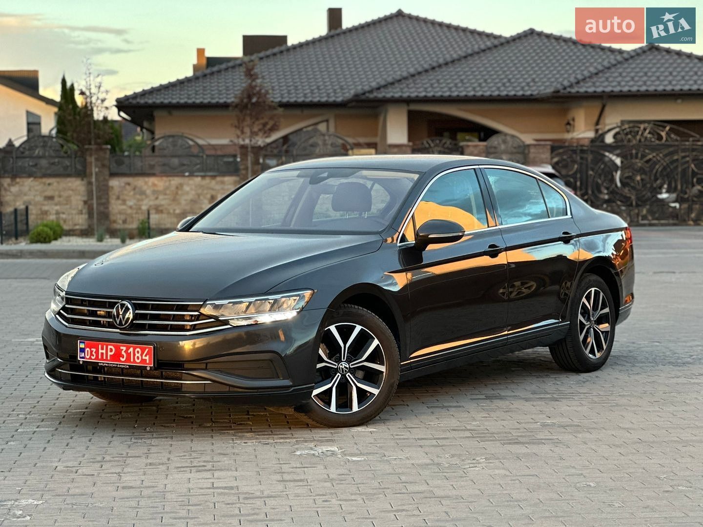 Volkswagen Passat 2021 VIN WVWZZZ3CZME026555 фото оголошення 12 з 69