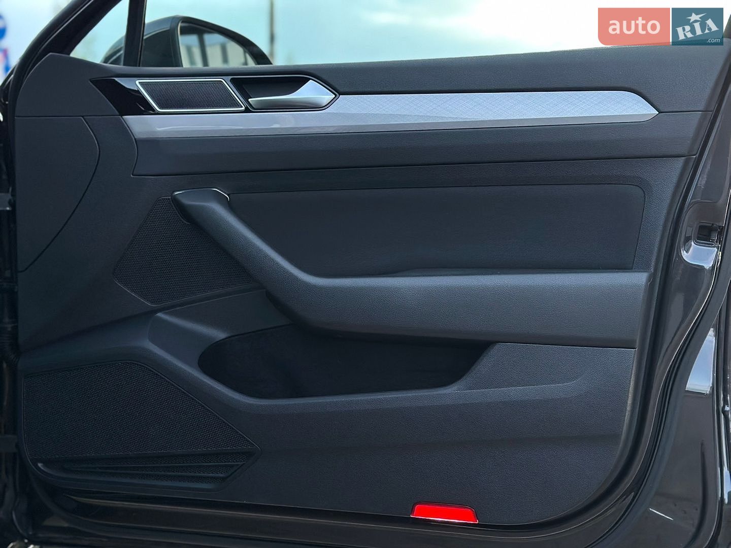 Volkswagen Passat 2021 VIN WVWZZZ3CZME026555 фото оголошення 45 з 69