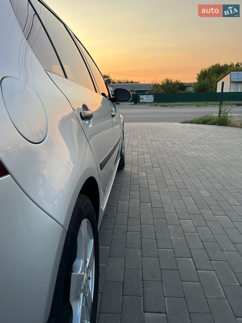 Volkswagen Golf 2008 VIN WVWZZZ1KZ8P122359 фото оголошення 18 з 57