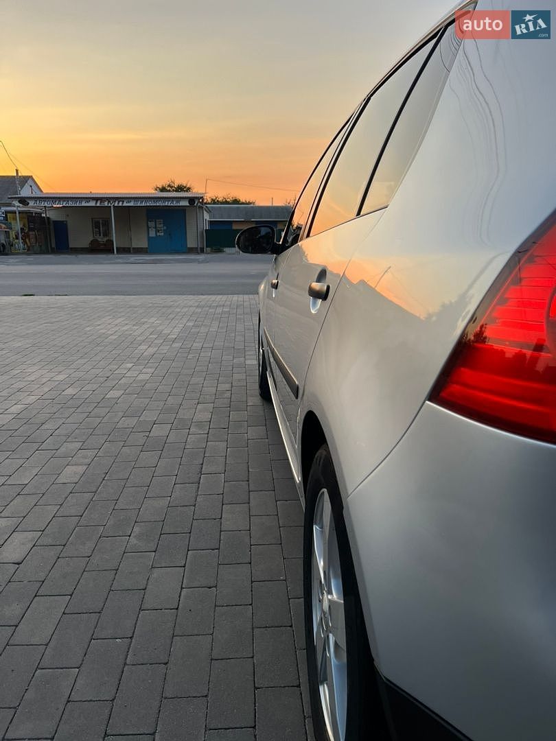 Volkswagen Golf 2008 VIN WVWZZZ1KZ8P122359 фото оголошення 17 з 57