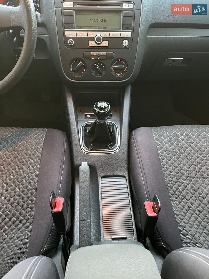 Volkswagen Golf 2008 VIN WVWZZZ1KZ8P122359 фото оголошення 32 з 57