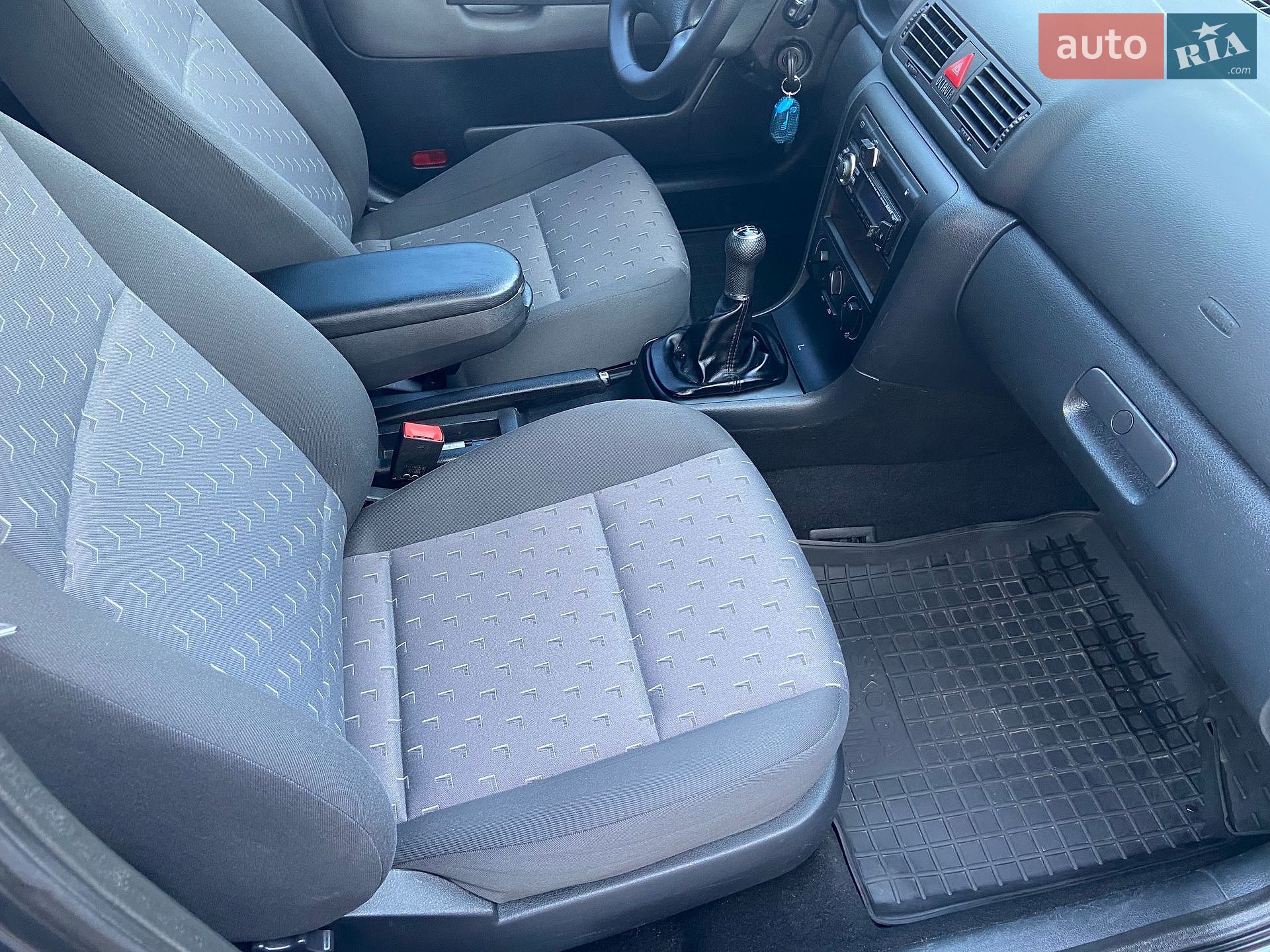 Skoda Octavia 2009 VIN TMBDX41U99B011277 фото оголошення 14 з 15