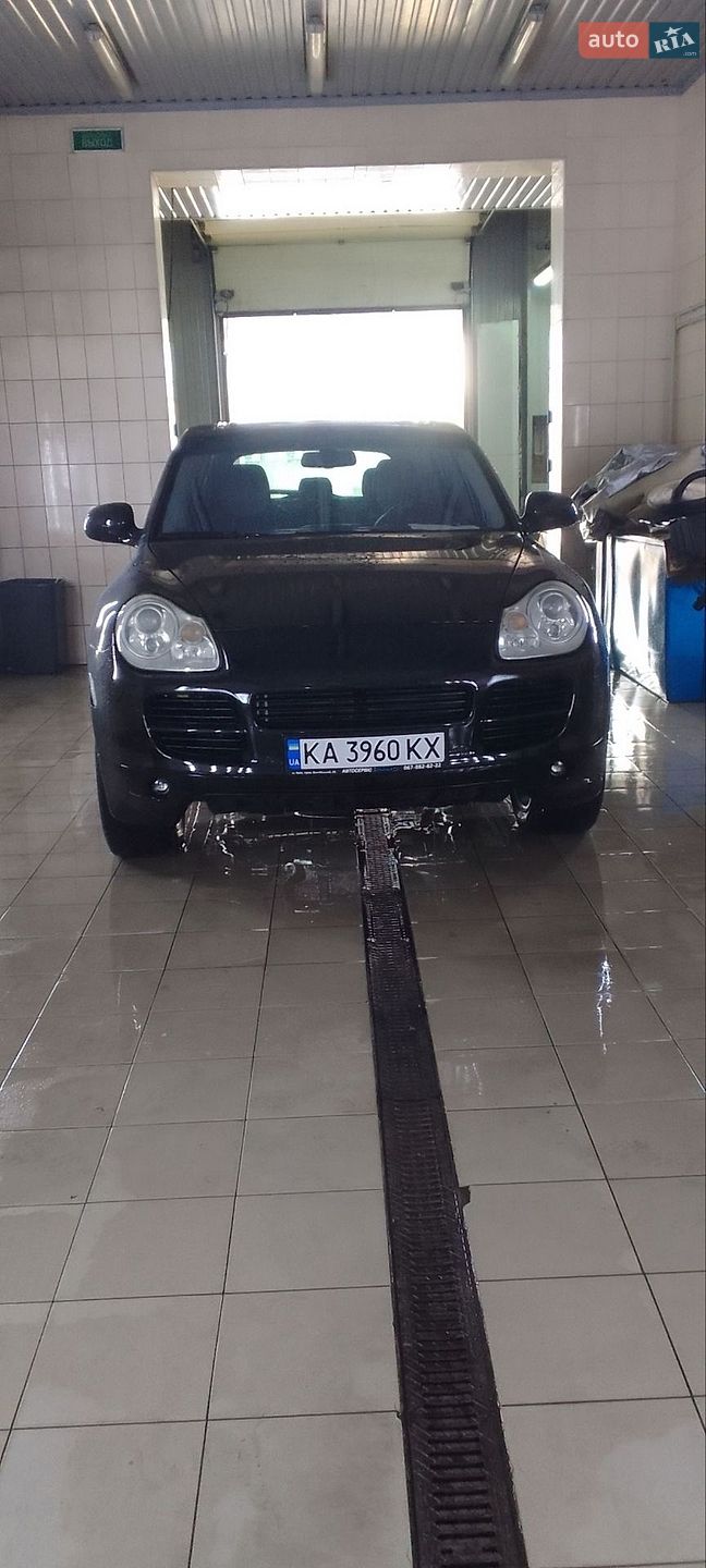 Porsche Cayenne 2005 VIN WP1ZZZ9PZ6LA41462 фото оголошення 2 з 38