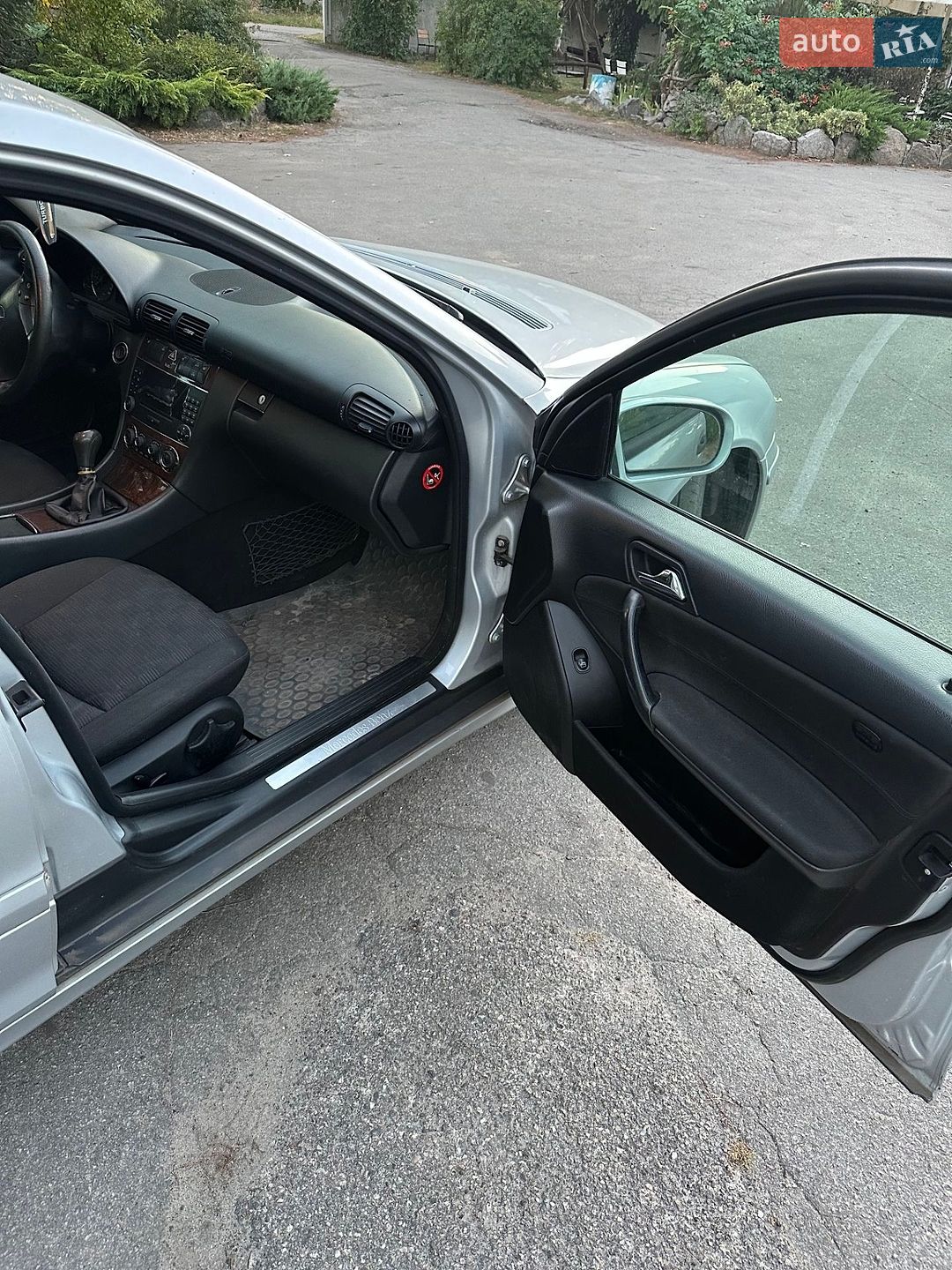 Mercedes-Benz C-Class 2005 VIN WDB2032461F750894 фото оголошення 7 з 9