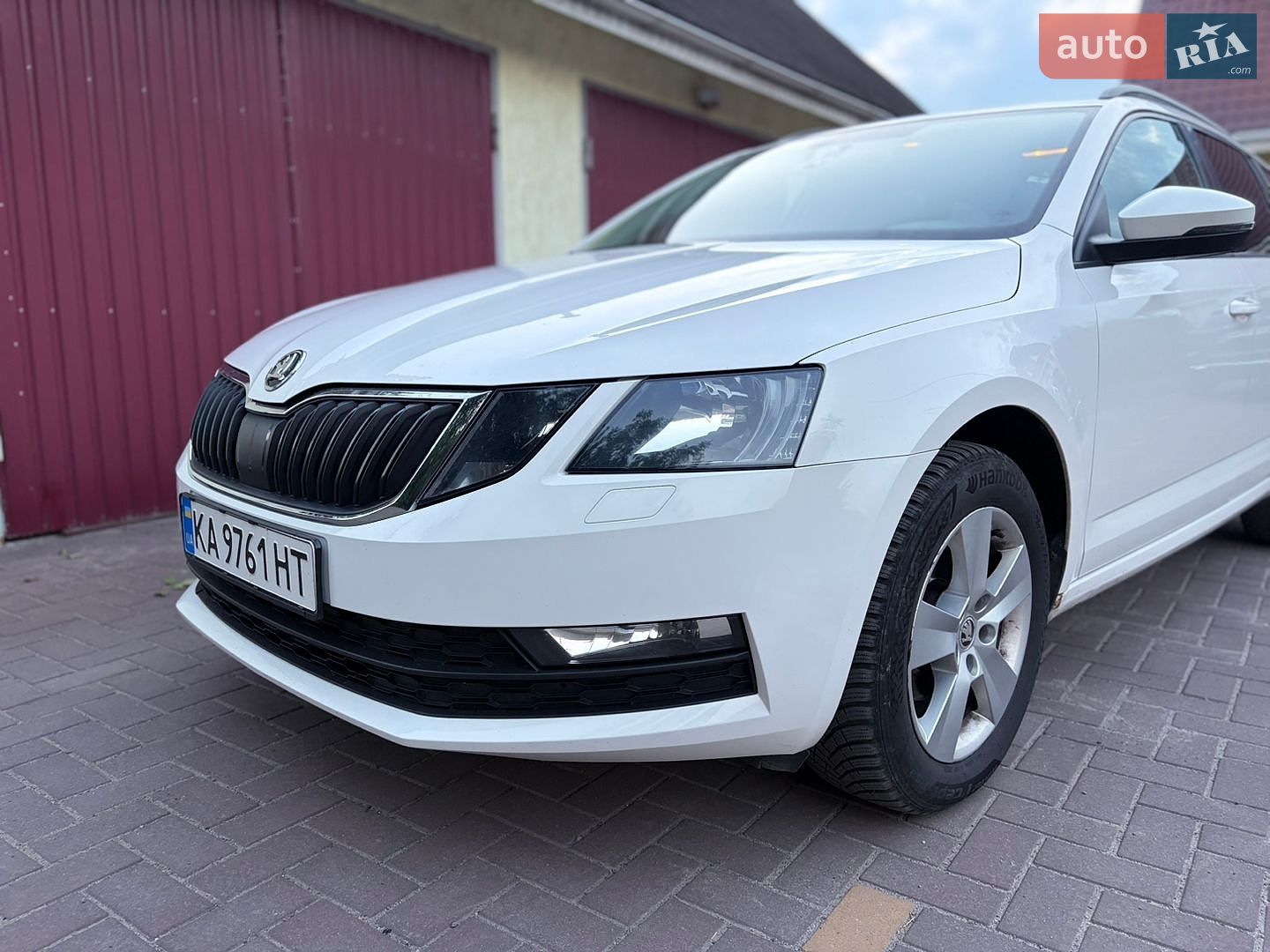 Skoda Octavia 2018 VIN TMBJG7NE6J0362591 фото оголошення 3 з 13