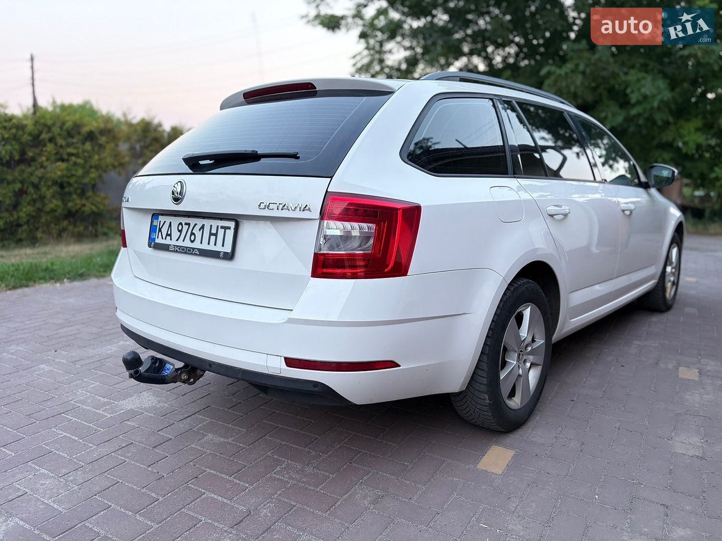 Skoda Octavia 2018 VIN TMBJG7NE6J0362591 фото оголошення 5 з 13