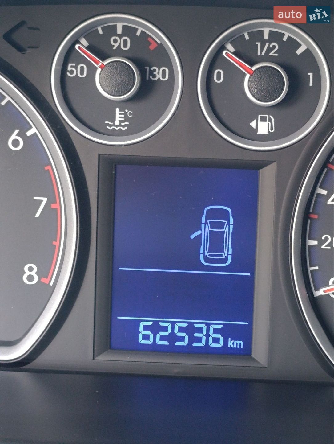 Hyundai i30 2010 VIN TMADB81DBBJ048965 фото оголошення 9 з 15