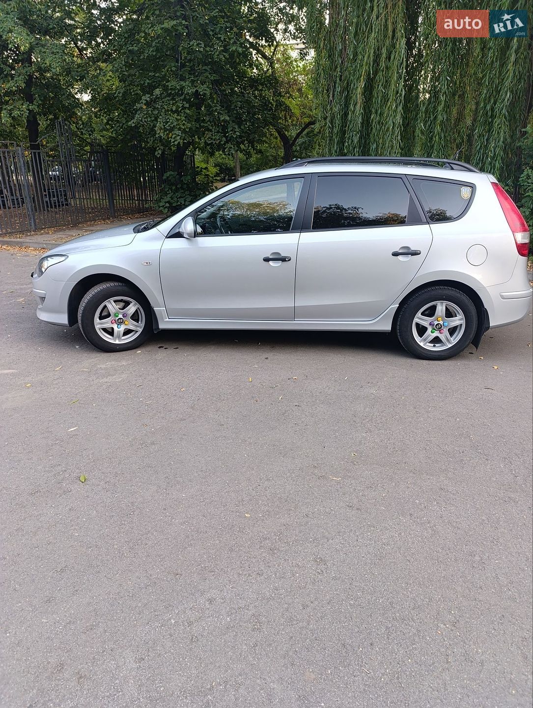 Hyundai i30 2010 VIN TMADB81DBBJ048965 фото оголошення 2 з 15