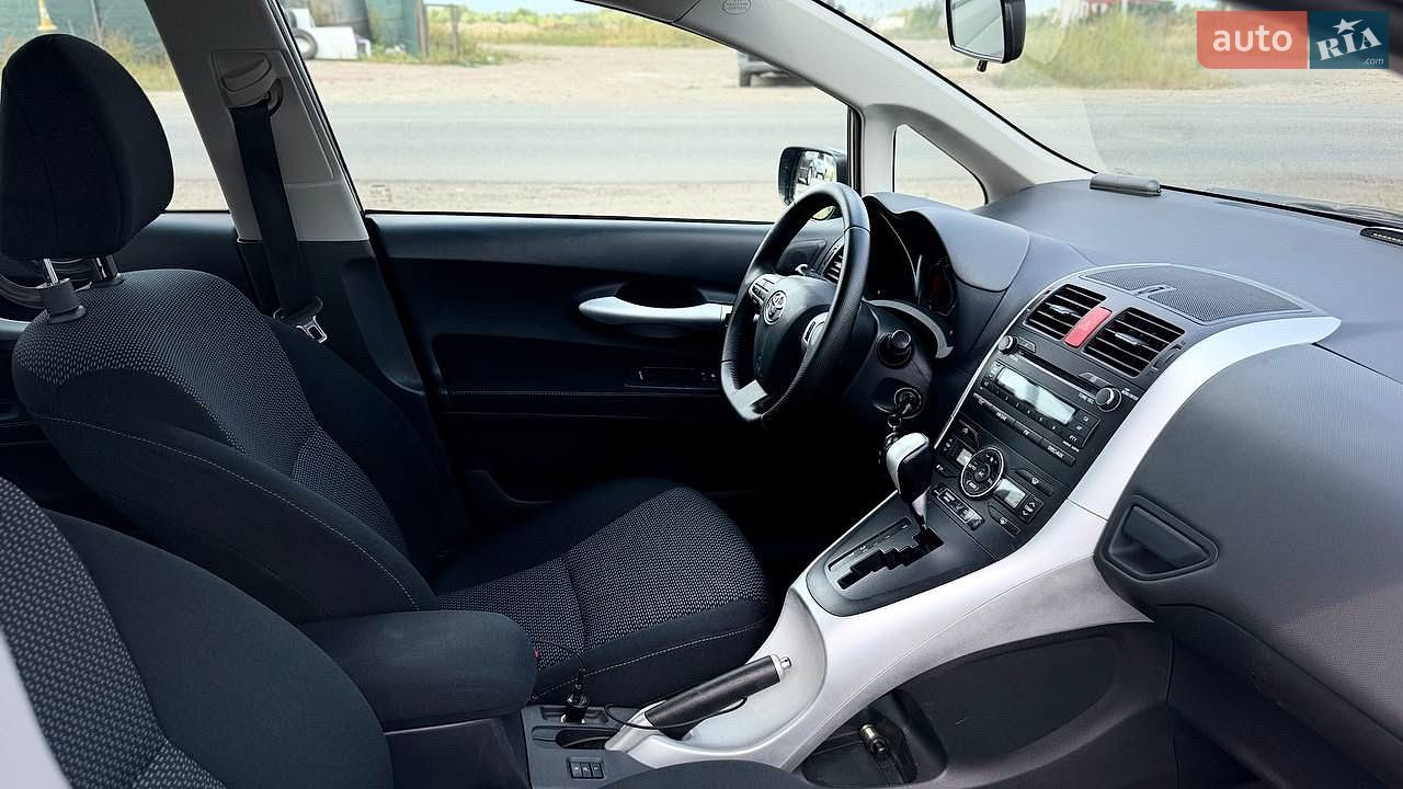 Toyota Auris 2010 VIN NMTKV56E00R064366 фото оголошення 16 з 26