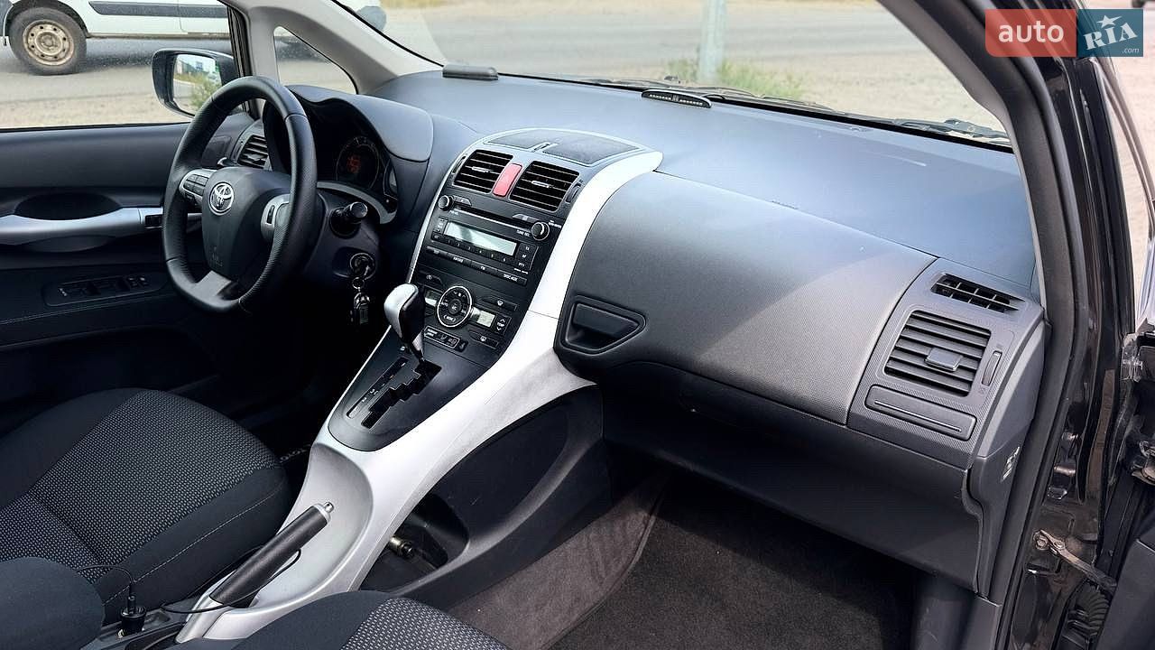 Toyota Auris 2010 VIN NMTKV56E00R064366 фото оголошення 17 з 26
