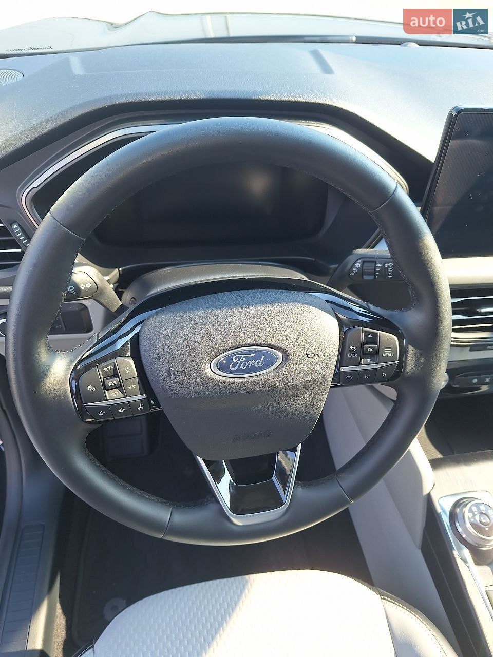 Ford Escape 2024 VIN 1FMCU0E11RUB20121 фото оголошення 13 з 21