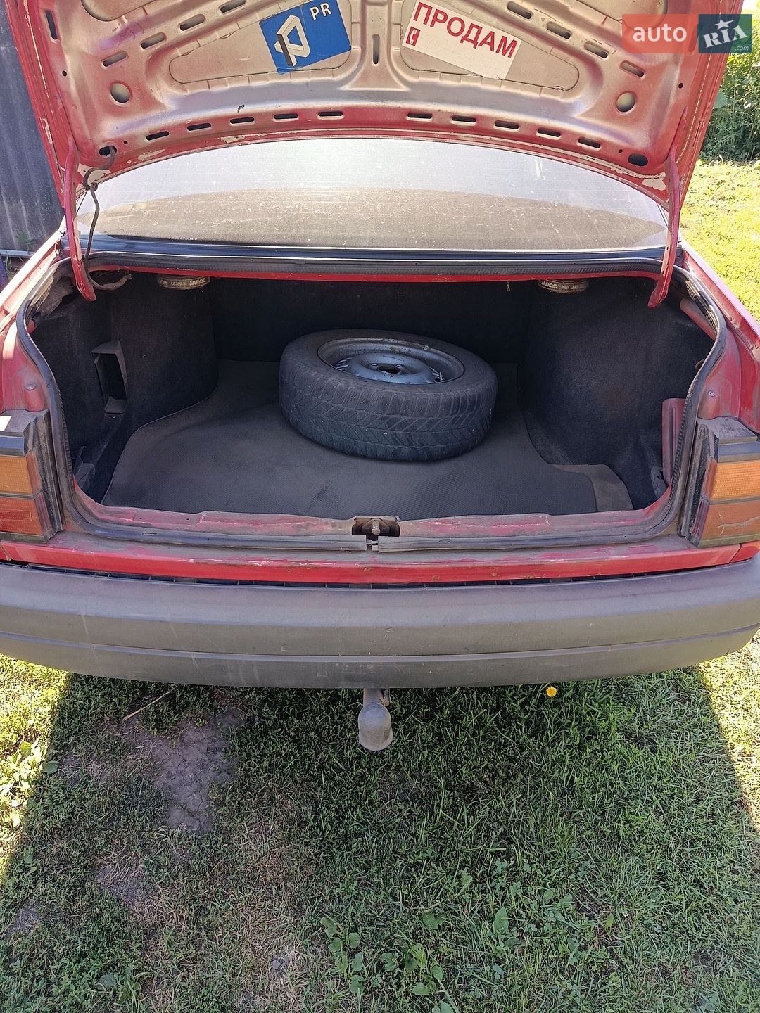 Volkswagen Passat 1989 VIN WVWZZZ31ZKB047804 фото оголошення 5 з 7